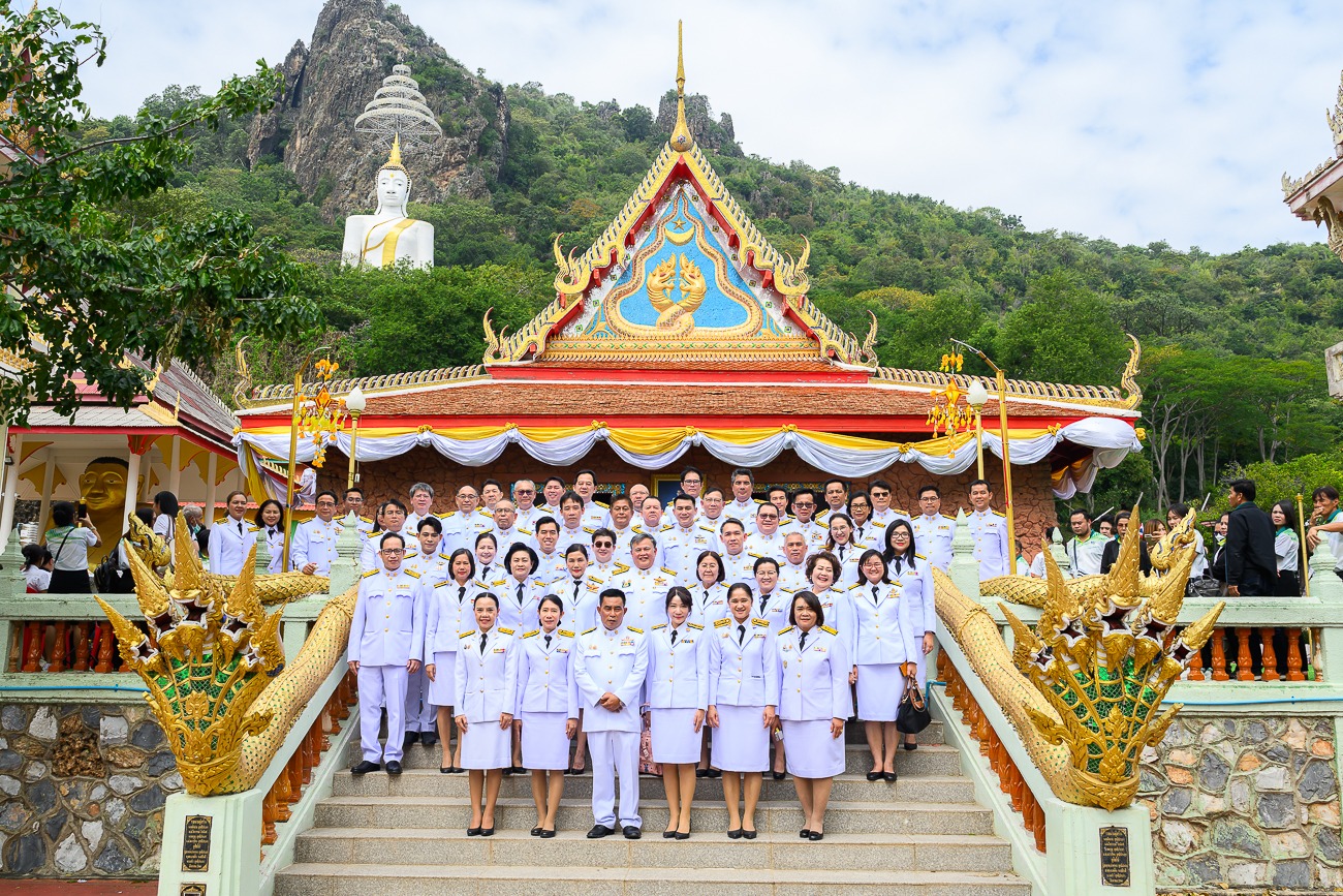 คณะวิทย์ฯ กีฬา ม.เกษตรฯ ร่วมงานถวายกฐินพระราชทาน ณ วัดสิริจันทรนิมิตรวรวิหาร จ.ลพบุรี