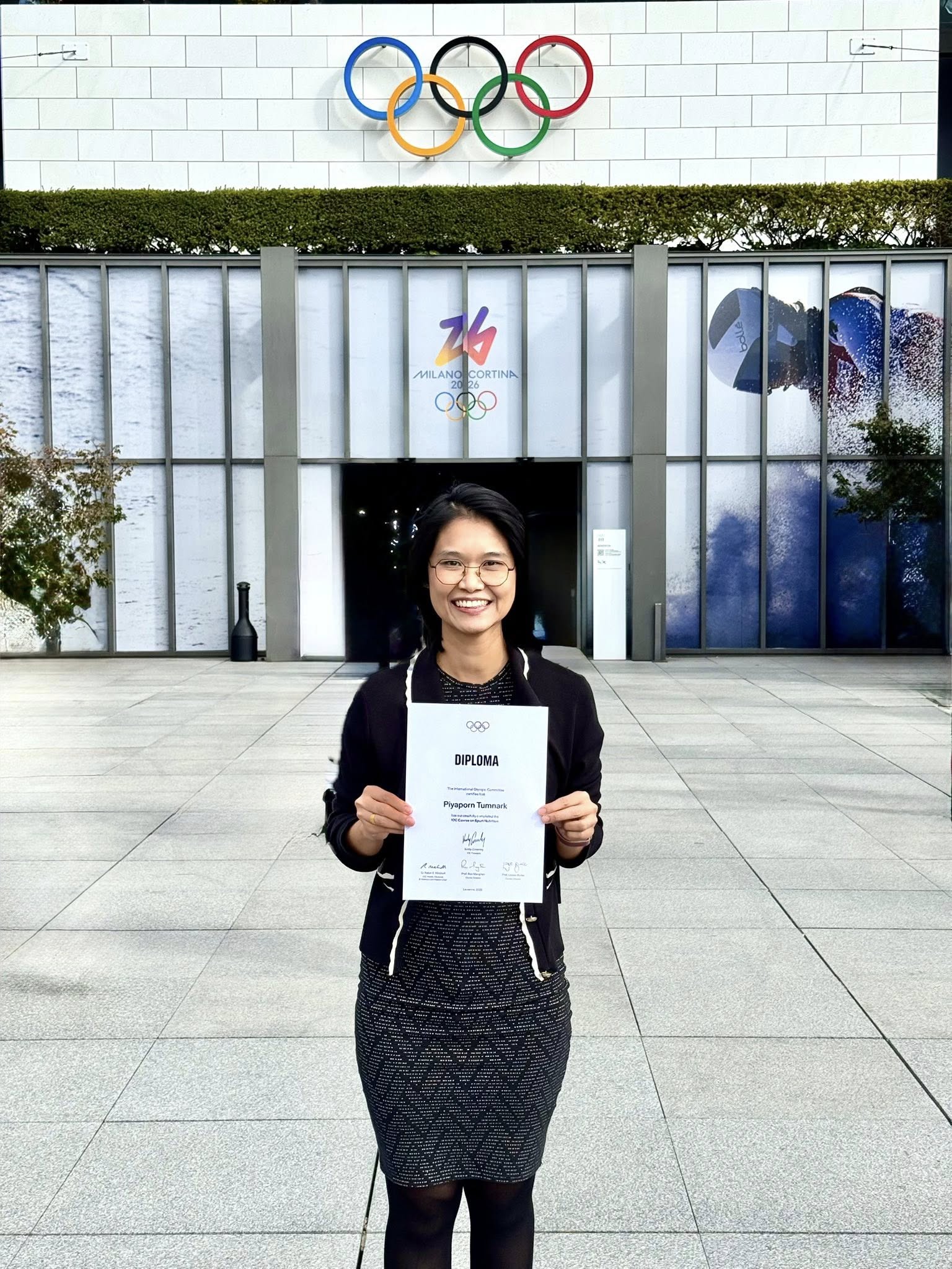 ผศ.ดร.ปิยาภรณ์ ตุ้มนาค สำเร็จการศึกษาหลักสูตร IOC Sports Nutrition Diploma สะท้อนความมุ่งมั่นและแรงบันดาลใจแห่งการเรียนรู้ระดับนานาชาติ